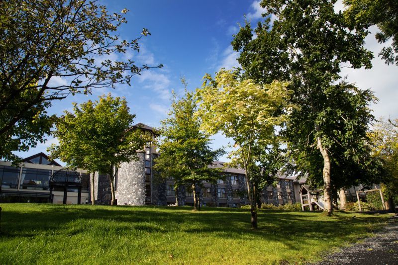 Westport Woods Hotel & Spa Exterior photo